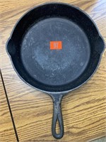 Griswold No. 8 Iron Skillet