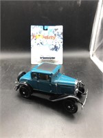 1931 Ford Model A Collector Toy Car 1/18 Scale &