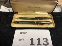 VINTAGE SHEAFFERS FOUNTAIN PEN AND PENCIL SET