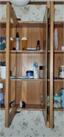 Bathroom-Contents of Cabinets/Wall Decor