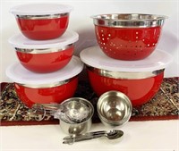 New Lot of Mixing Bowls with Lids Plus a Strainer