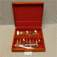 Set of Gold-Colored Stainless Flatware
