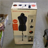 Singer Adustable Dress Form in Box