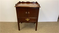 Mahogany side table/stand