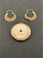14k Gold Pendant and Earrings, Total Weight 7g