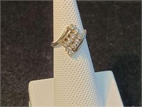 Genuine Diamond White Gold 14K Ring size 5.5