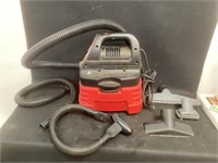Craftsman Wet Dry Vacuum with Attachments,Works
