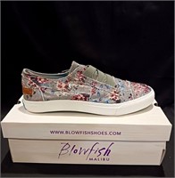 Blowfish Malibu gray floral sneakers size 10
