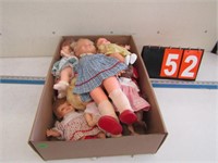 GROUP VINTAGE DOLLS