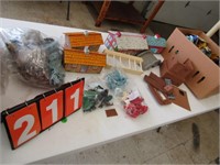 PLASTIC SOLDIERS, TIN BUILDINGS, ASSORTED TOYS