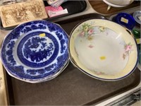 Chinaware Serving Bowl and Plates