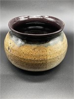 Sudio Pottery: 5.5in Glazed Pottery Bowl