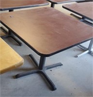 Square table, seats 4