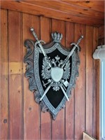 LARGE VINTAGE COAT OF ARMS SHIELD