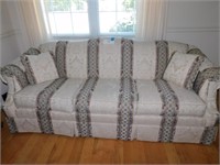 COUCH & LOVE SEAT