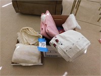 LINENS, TABLE CLOTHES & CURTAINS BOX LOT