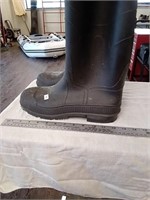Black rain boots size 11
