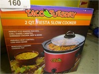 Two Quart Slow Cooker/Warmer