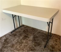 4' Lifetime Folding Table