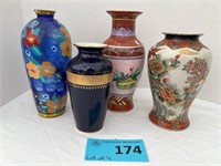 Lot of 4 ceramic vases