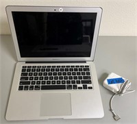 13" MacBook Air (Early 2014), Damaged Corner