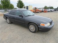 (DMV) 2004 Ford Crown Victoria S Sedan