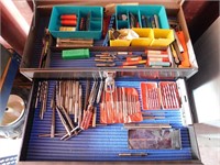 P729- Top Of Tool Box And First Drawer
