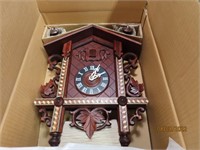 Mint HUBERT HERR 18" German Cuckoo Clock $$$