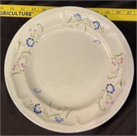 Shades Crest Floral Plate