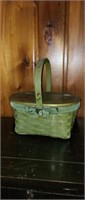 Vintage wicker flip top woven lined basket, 7 X