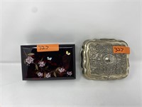 Lot of jewelry boxes (2)