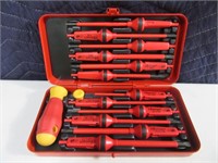 LUX TOOLS Specialy Insulated Handle Tool SET