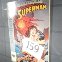 GRAPHIC NOVEL THE DEATH OF SUPERMAN BY DC