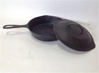 Wagner Ware Cast Iron Skillet w/Lid 1055
