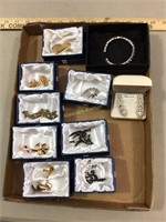 Costume jewelry - earrings, broaches, bracelet