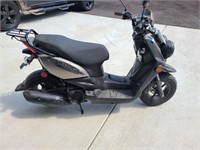 2015 Yamaha Zuma YW50FF  *Clear Title In Hand*