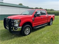 2020 Ford 3/4 Ton Super Duty Crew Cab, XLT Package