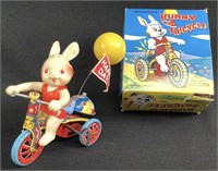 Suzuki Mechanical Bunny Tricycle Works
