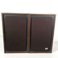 (2) Avid Model 100 Bookshelf Two-Way  Loudspeakers