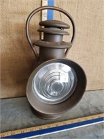 DIETZ BRASS LANTERN W/ REFLECTOR BACK