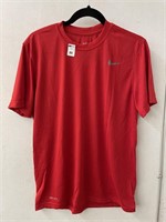 SIZE MEDIUM NIKE MEN'S SHIRT - WITH STAIN