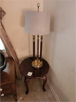 oval side table and lamp