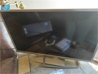 30" TV/Monitor and Windows Vista PC and accessory