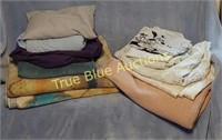 (2) Non Slip Area Throw Rugs (2) Blankets (3) Fitt
