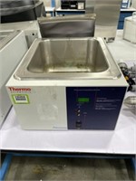 Thermo Sci. Microprocessor Controlled Water Bath