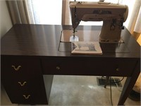 Singer Slant O Matic 403 Sewing Machine w Table w