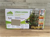 Urban garden for balconies and patios