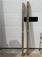 4 x 4 wood posts (x 2)