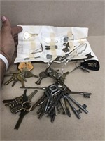 Skeleton keys and other keys group