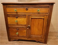 ANTIQUE COMMODE: 3 DRAWER, 1 DOOR